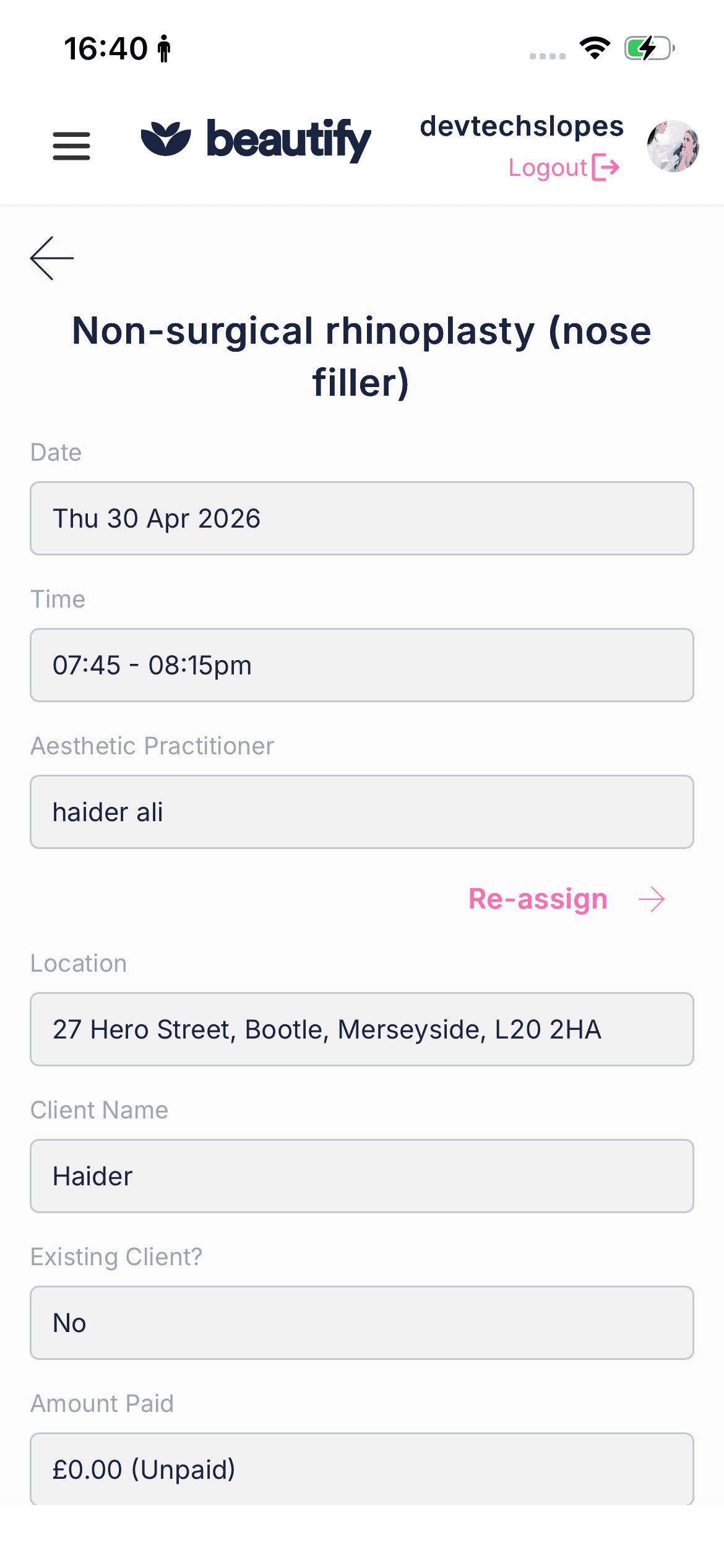Booking detail with patient and payment info